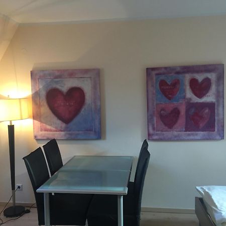 Barcelona Bed & Breakfast Dusseldorf Bilik gambar